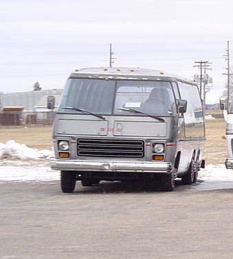GM/GMC with large viewing window
