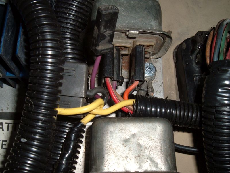 Blower motor connection on relay