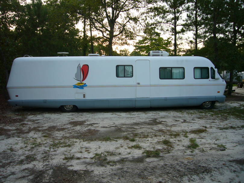 Scorpio Land Yacht 37
