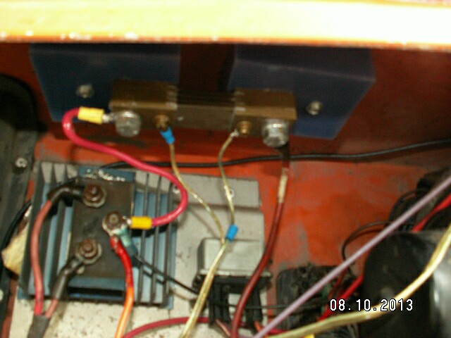 Large Amp Meter Shunt.