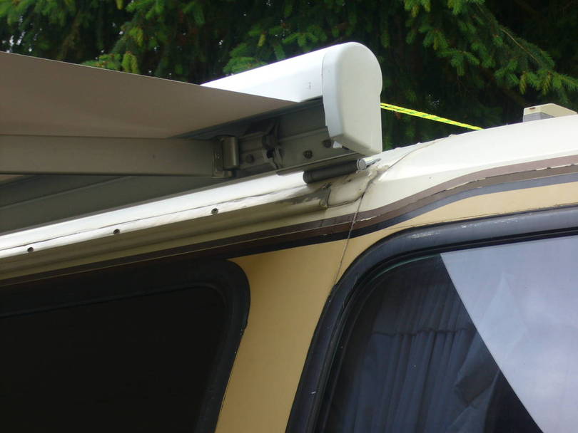 Box Awning Alt. Mount