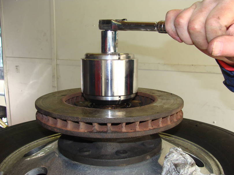 Bearing Puller