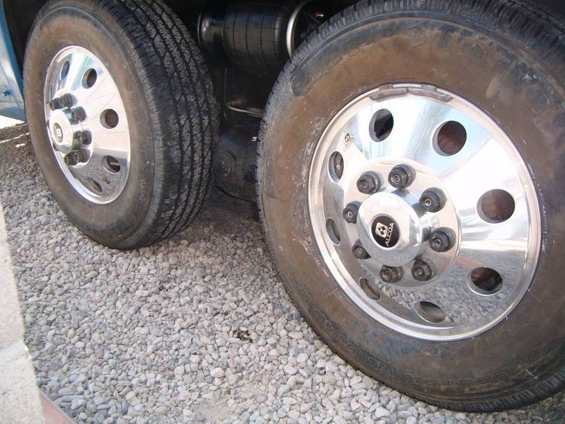 New Airbag similar diameter to stock - uses 85PSI