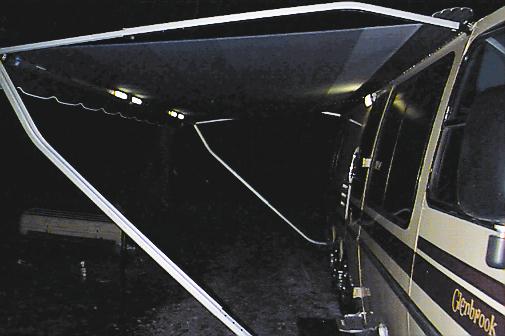 83_p905.jpg
