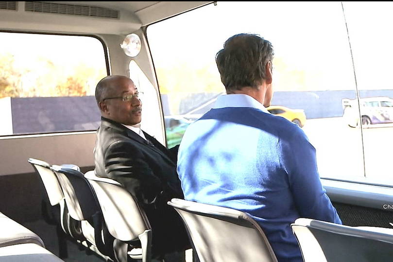 GM_Design_Observation_Van_Interior