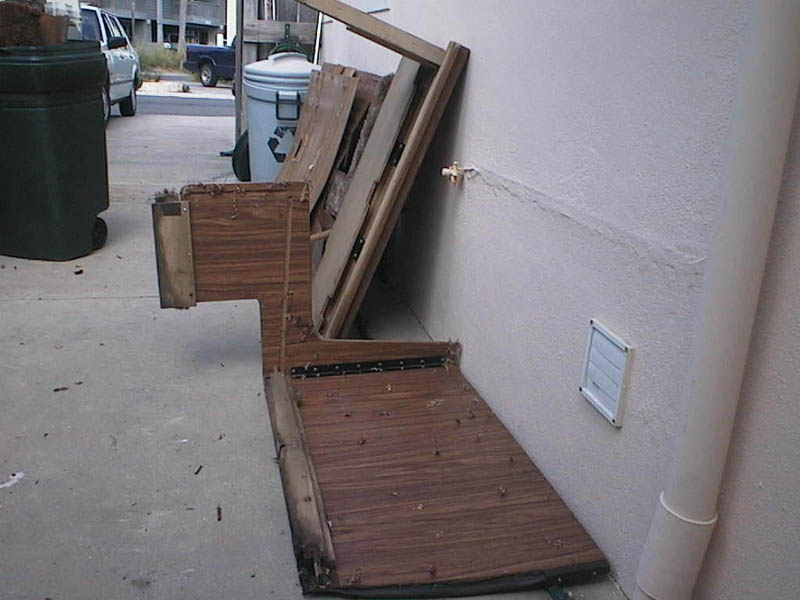 111_p1287.jpg
