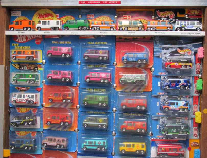 Top half of Hotwheels display