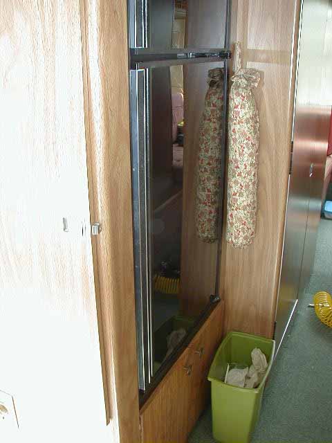 187_p1940.jpg