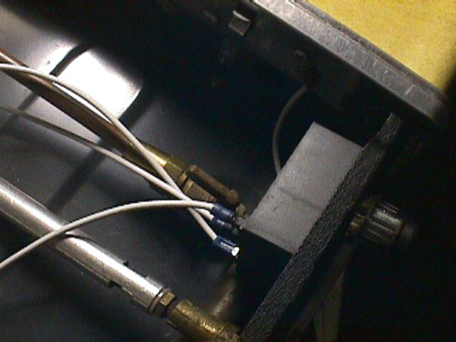 228_p2252.jpg