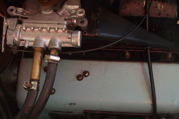 256_p2557.jpg