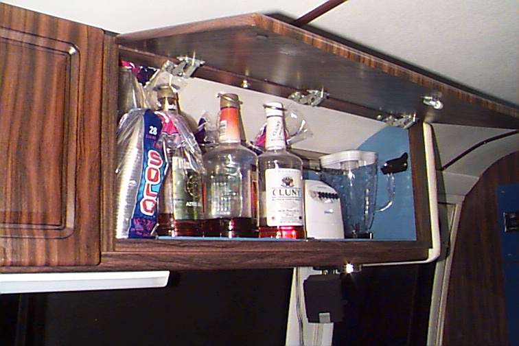 305_p3138.jpg