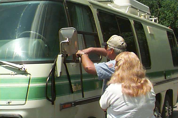 305_p3221.jpg