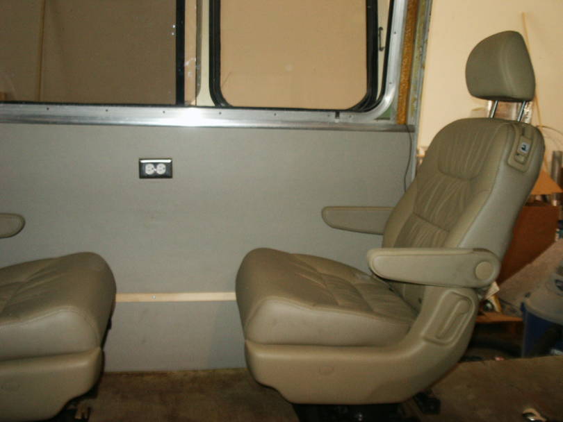 Playing with the seating layout