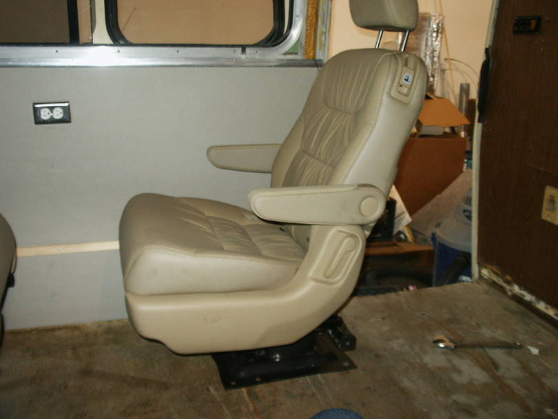 Playing with the seating layout