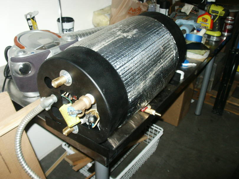 New water heater with insulation