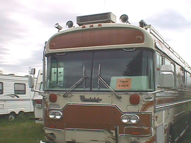 693_p8033.jpg