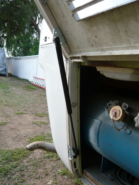 Propane Compartment Door Struts