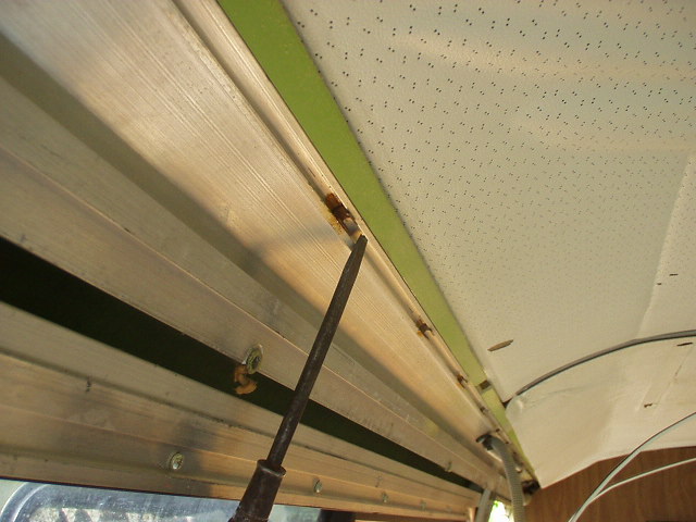 843_p9849.jpg