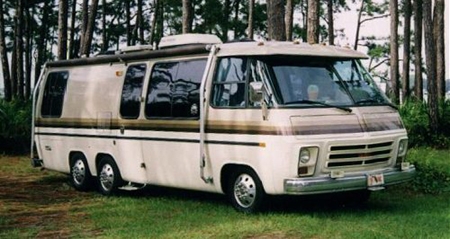 Prior To New Paint. Looks Like A '78 EL II But Actually A '77 PB