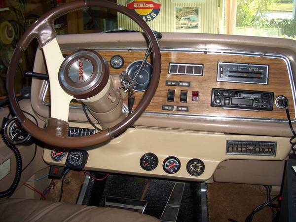 Note Under Dash Instrument Panel