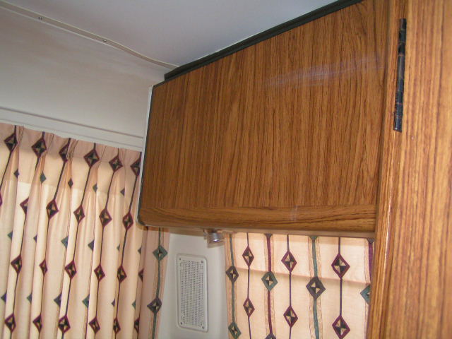 1597_p18631.jpg