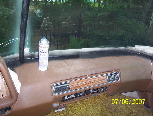 Spray leading dash edge with SEM Trim Black.