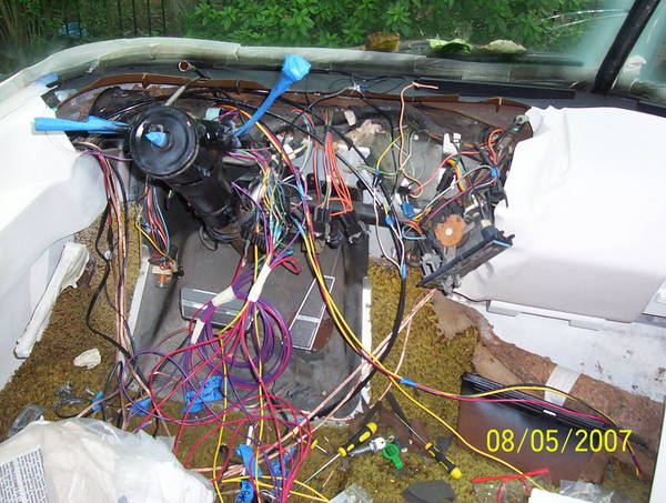 Here's another shot of the new service loop wiring.