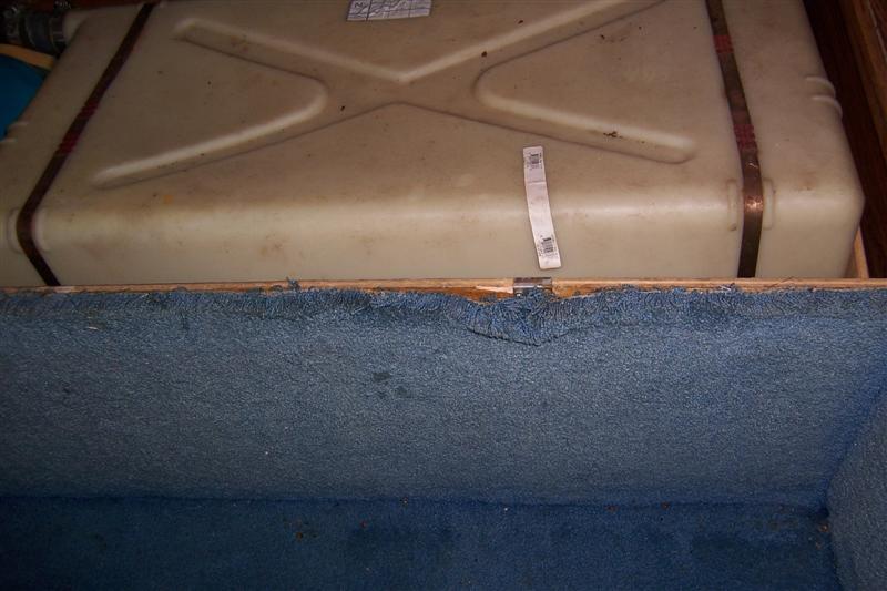 rear gaucho bed, 74 floor plan 2, water tank