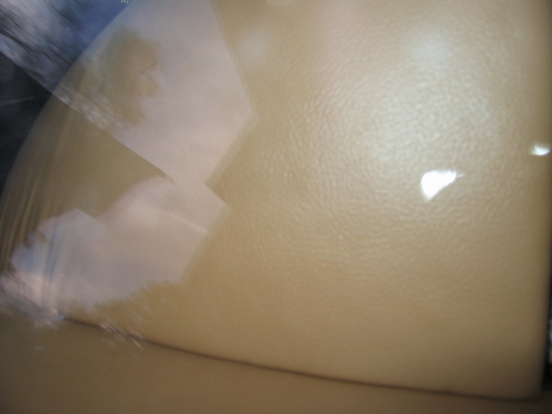 1240_-_The_installed_cowling_through_the_windshield