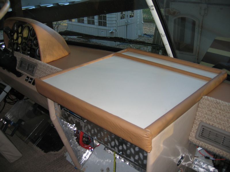 Console top finally mounted on slides!