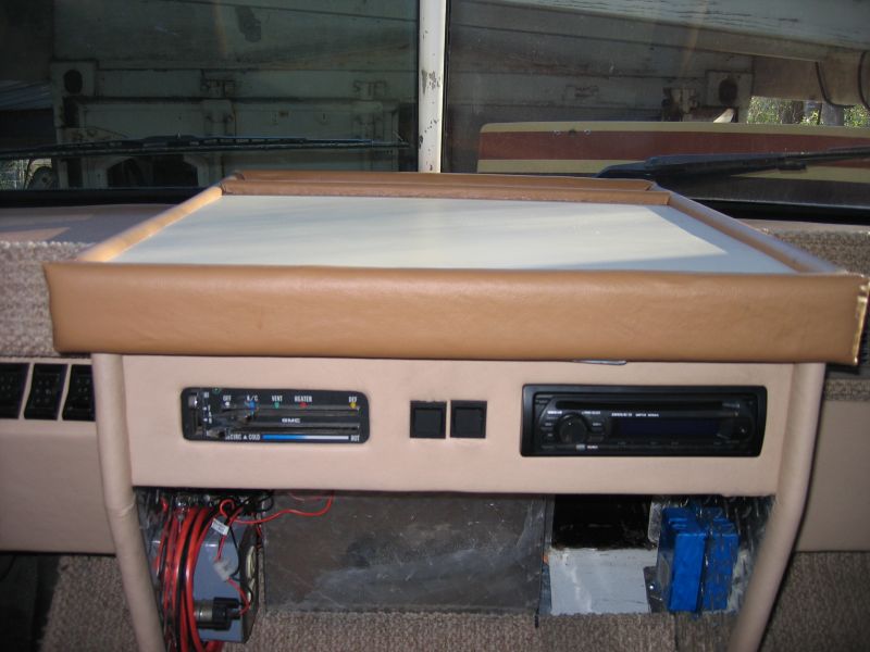 HVAC control and Radio in Center Console Panel