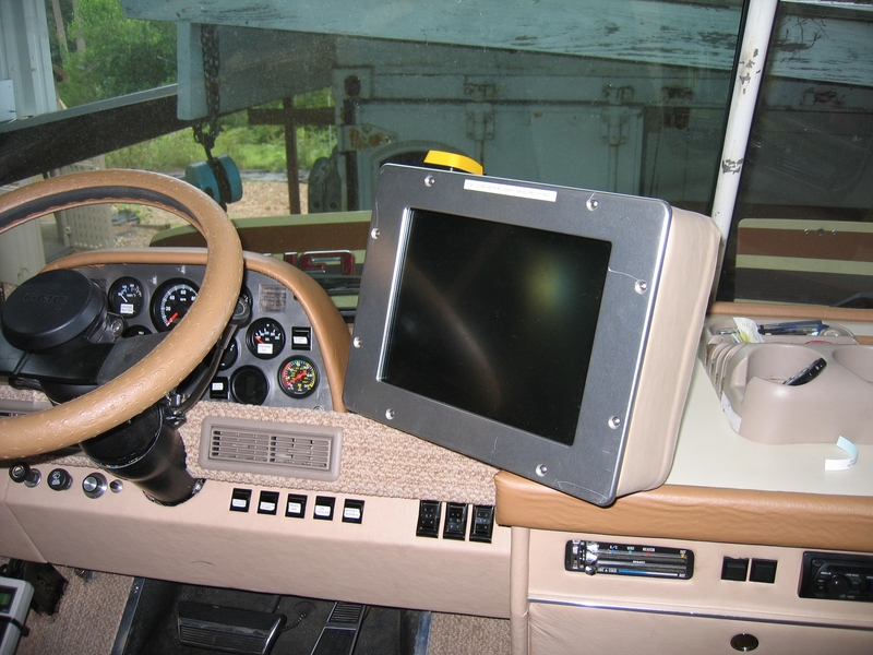 1660_-_Computer_Upholstered