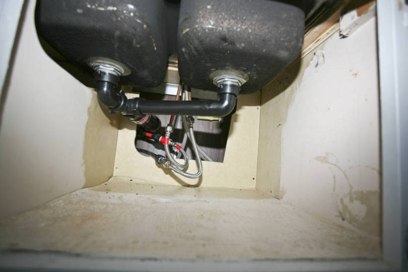 Galley_08_4_noTrap_1_of_1_