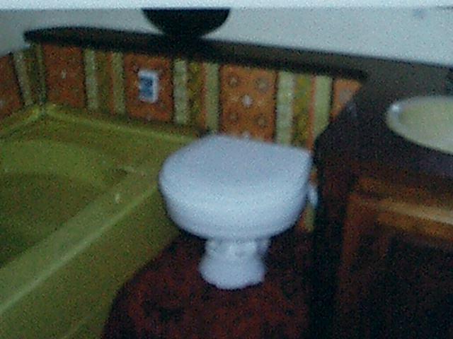 toilet2_Small_