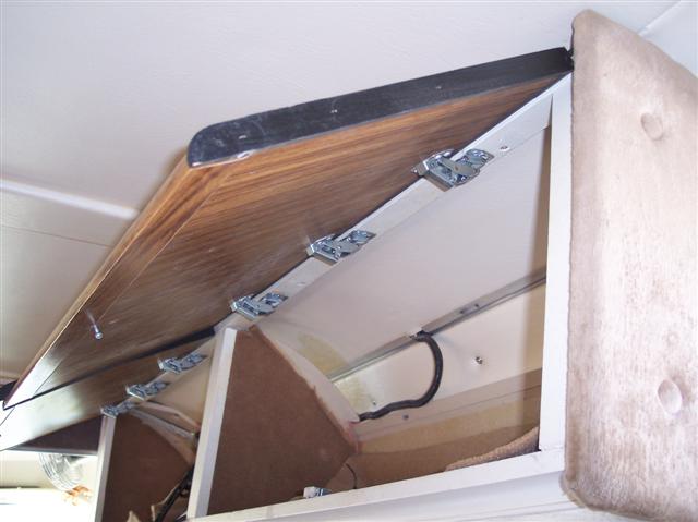 Dinette Cabinets falling down