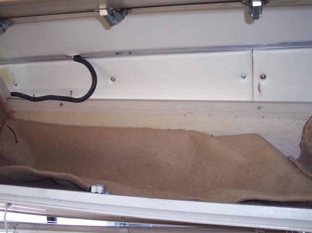 Dinette Cabinets falling down