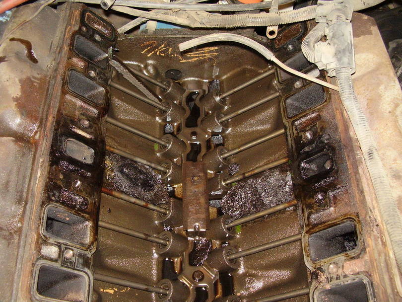 Edelbrock Heads And Aluminum Manifold Upgrade