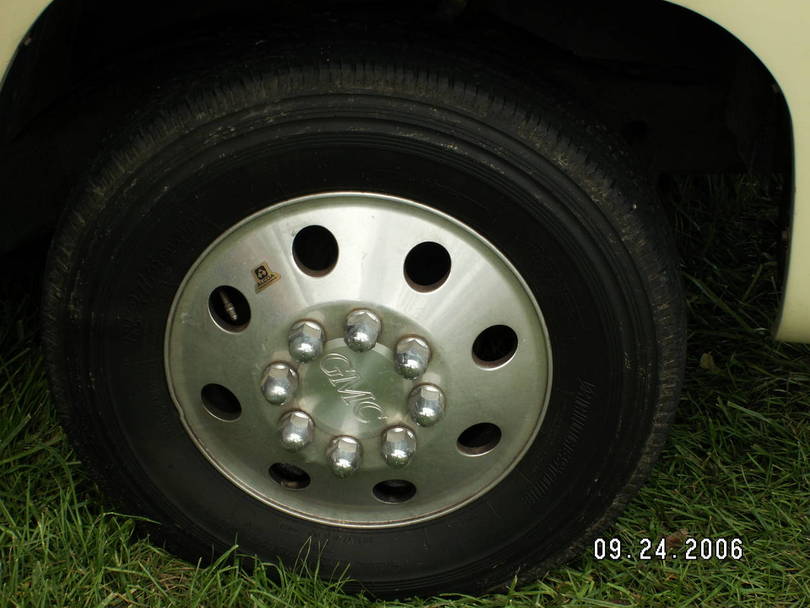 Wheels and Wheel Covers for GMC Spair Tire Covers