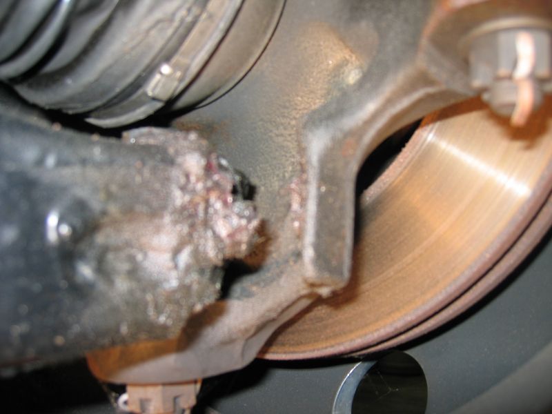 040 - Left_Front_Knuckle_Stop