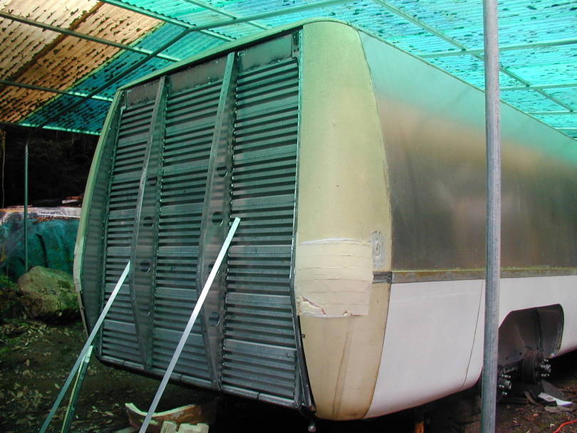 bert and fays 5th wheel gmc trailer project