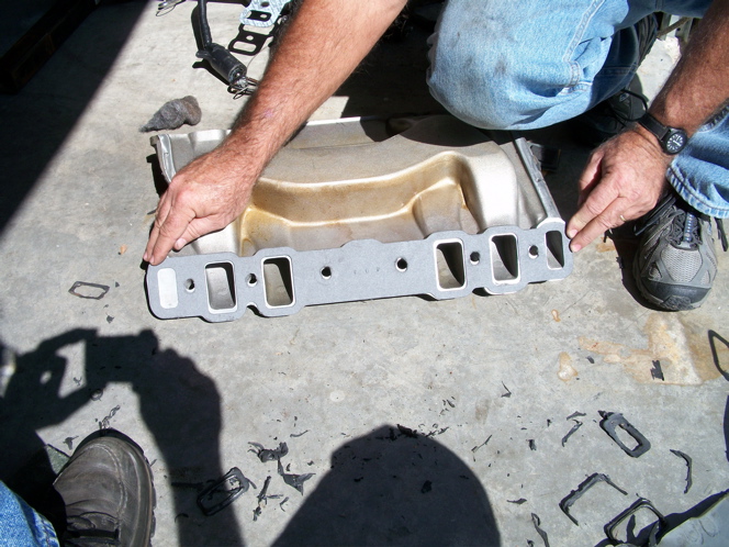 Aluminum Intake Gasket Fitting