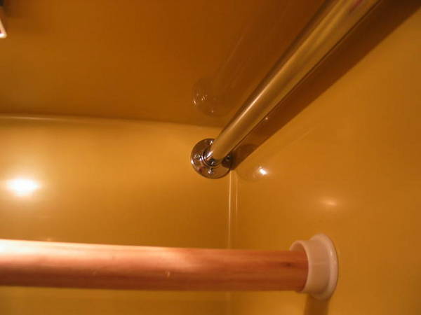78' Dry Bath Shower Curtain and Closet Mod.