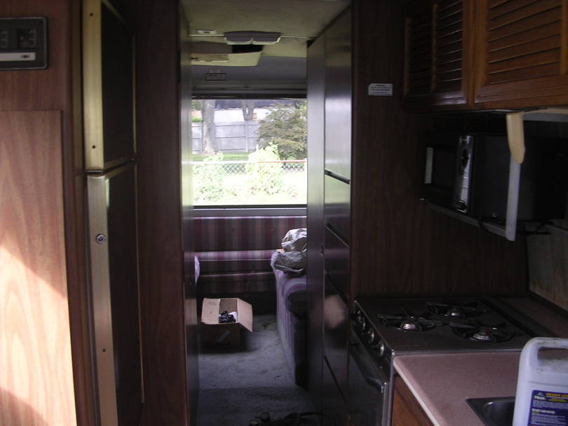 rear seats, back pannel