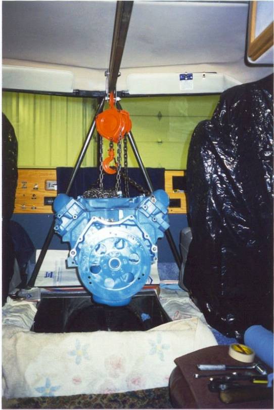 Engine_hoist_1