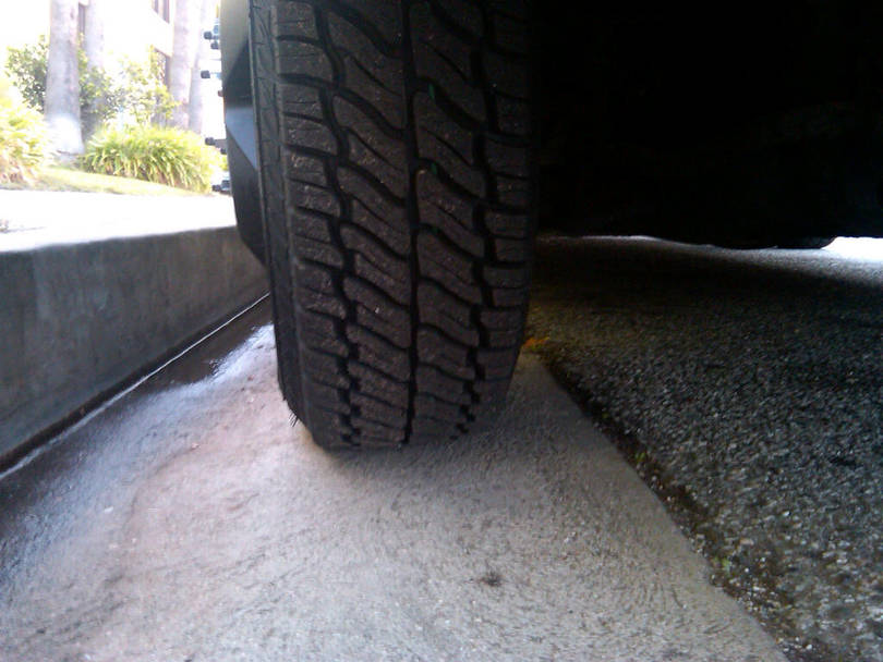 Dunlop Radial Rover RVxt tire