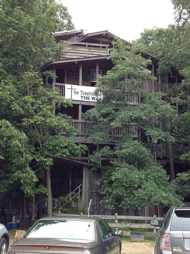 GMC Dixie Landers Crossville Rally - Crossville Tree House