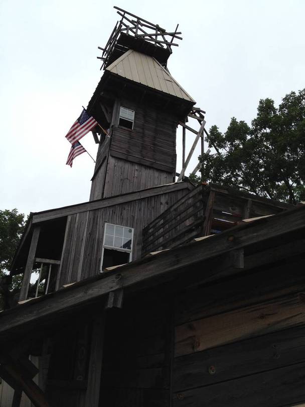 GMC Dixie Landers Crossville Rally - Crossville Tree House