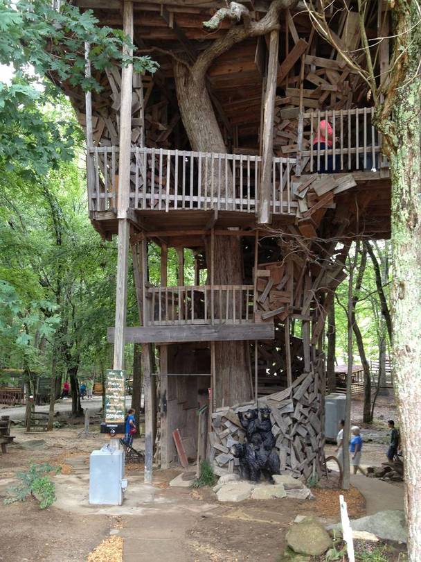 GMC Dixie Landers Crossville Rally - Crossville Tree House