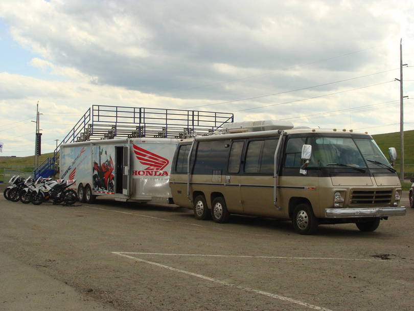 28 Footer "The trailer that is" 15 Race Bikes