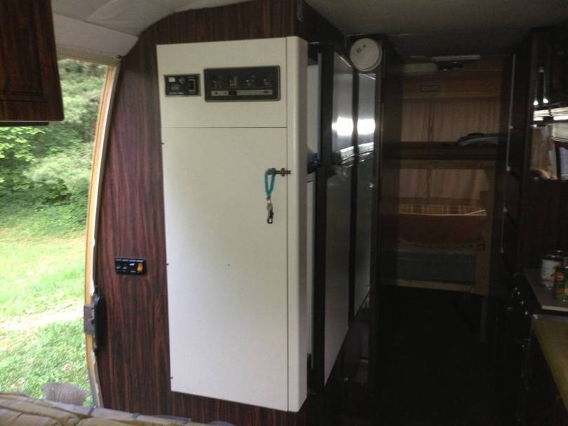 1975 Glenbrook, Leesburg VA